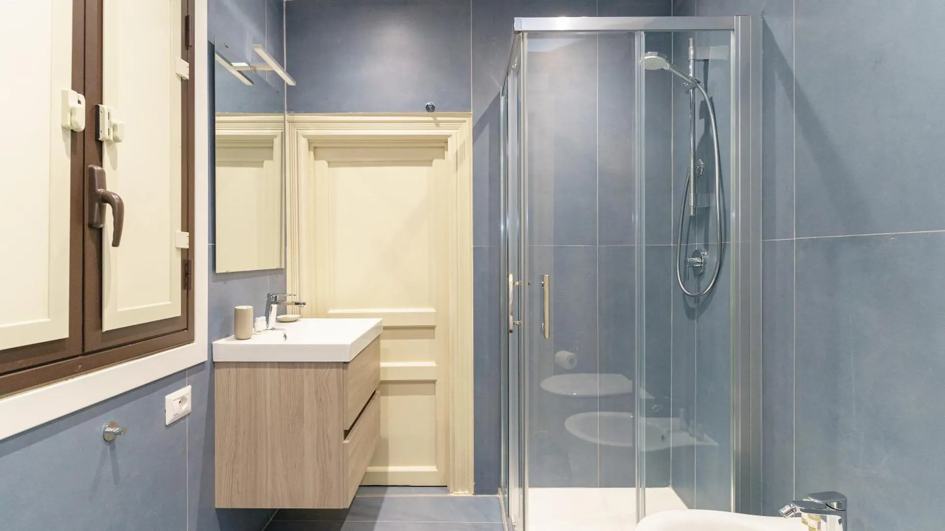 Bed and Breakfast La Finestra Sul Duomo CTA