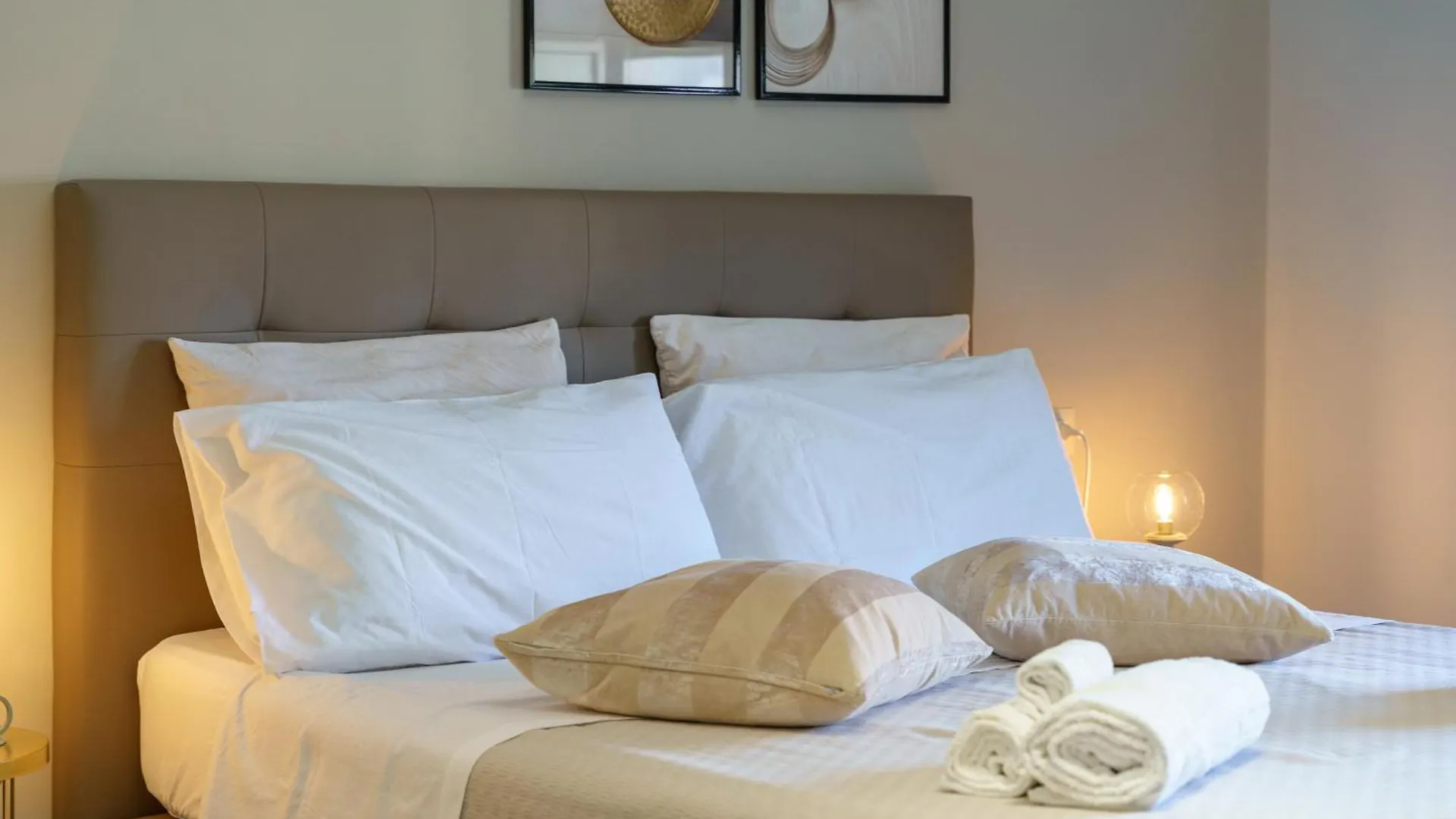 Bed and Breakfast La Finestra Sul Duomo CTA